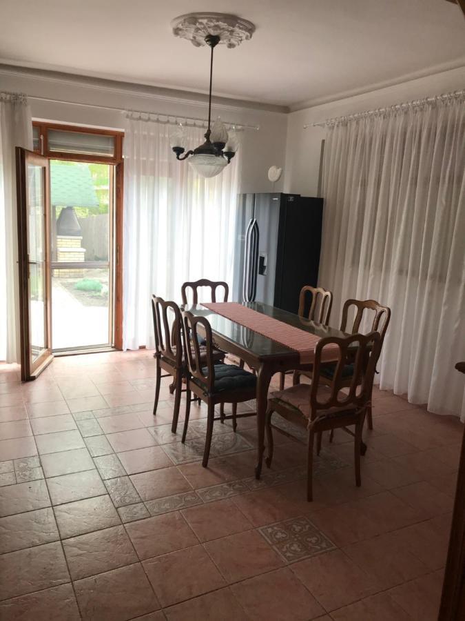 Villa Nyaralo Balatonmariafuerdo Exterior foto